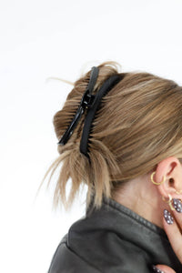 KAXI - TWO-TONED SHINY ORIGINAL HOLD EVERYTHING CLAW