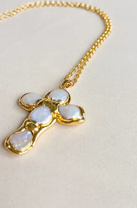 Freshwater Pearl Cross Pendant Necklace