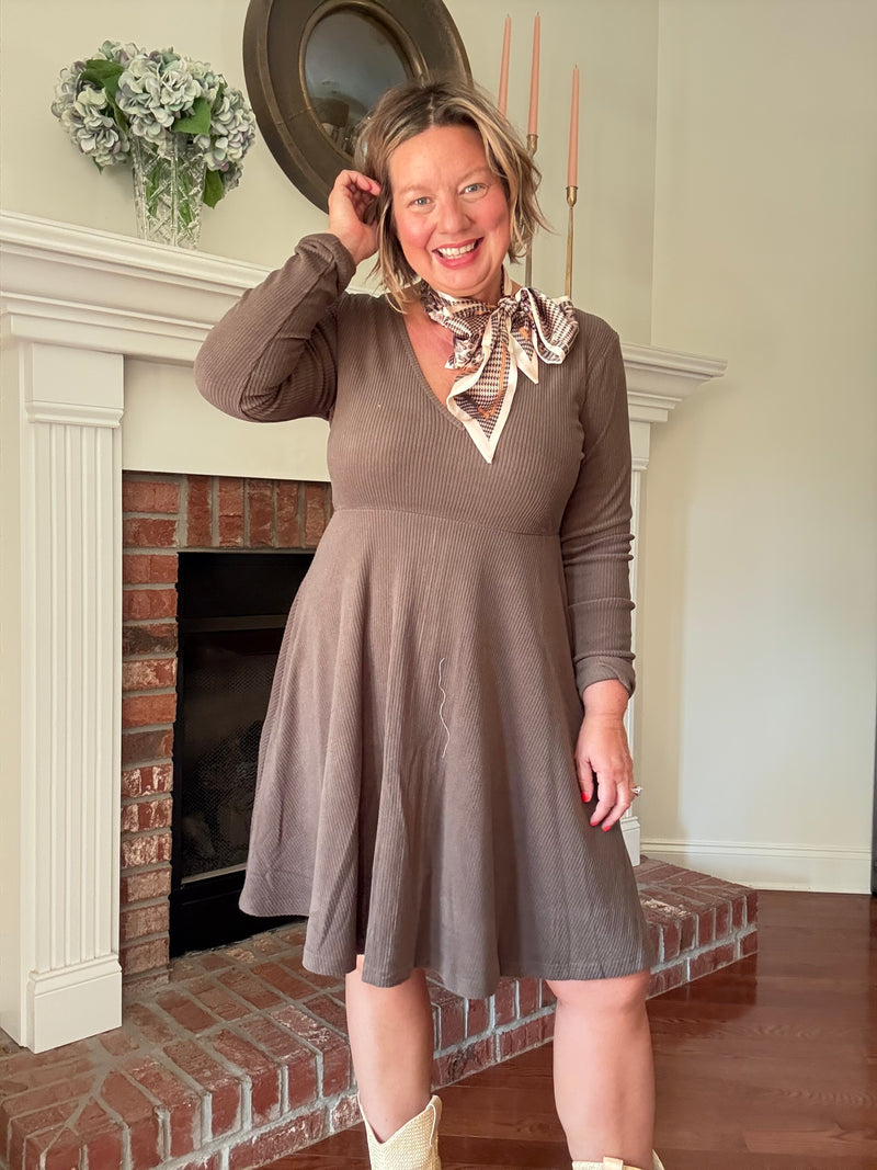 Maple Muse Brown Knit Dress