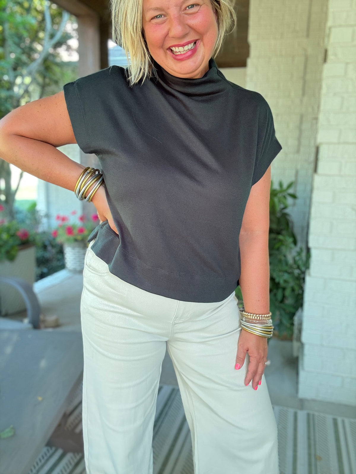 Gaby Mock Neck Top - Green