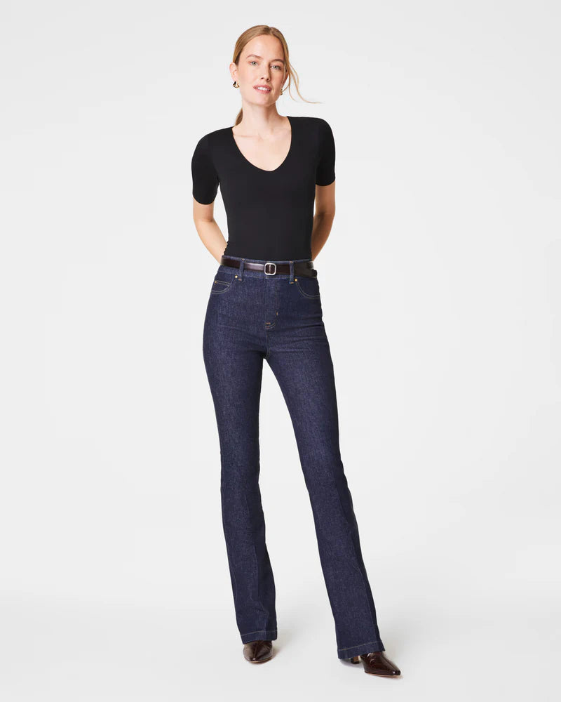 SPANXsmooth Jersey V-Neck Tee - Black