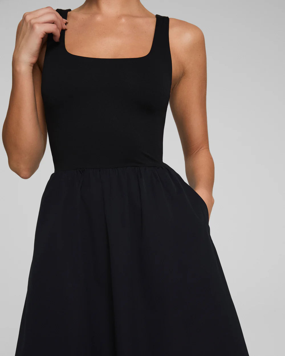 SPANX Scoop Neck Midi Dress - Black