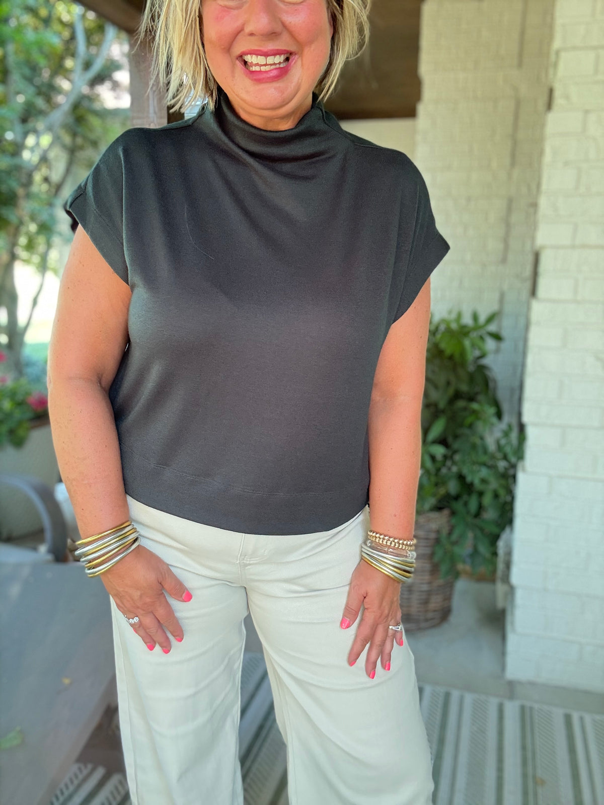 Gaby Mock Neck Top - Green