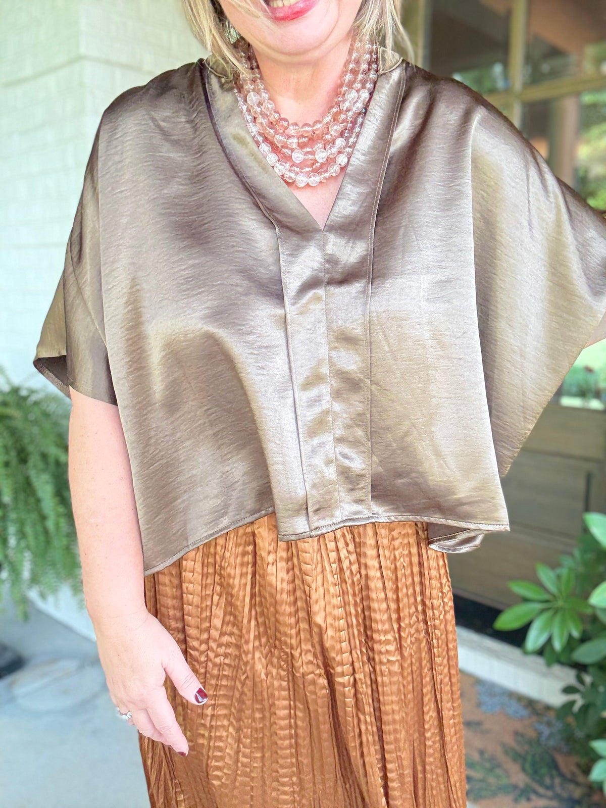 V-Neck Short Sleeve Oversized Top - Olive