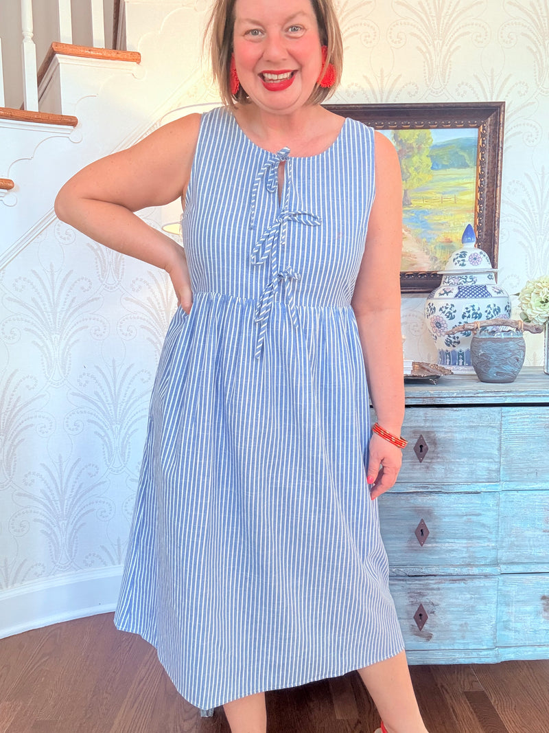 Front Tied Sleeveless Maxi Dress