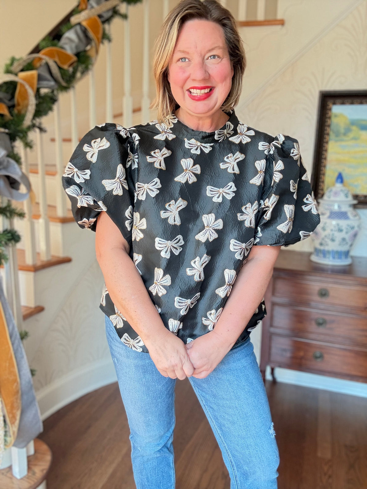 Puff Sleeve Embroidered Bows Top - Black