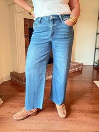 Aileeah High Rise Wide Crop Jeans