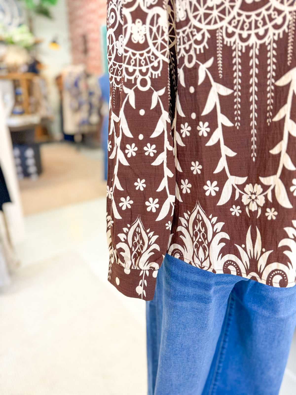 Tie Neck Long Sleeve Pattern Detail Top