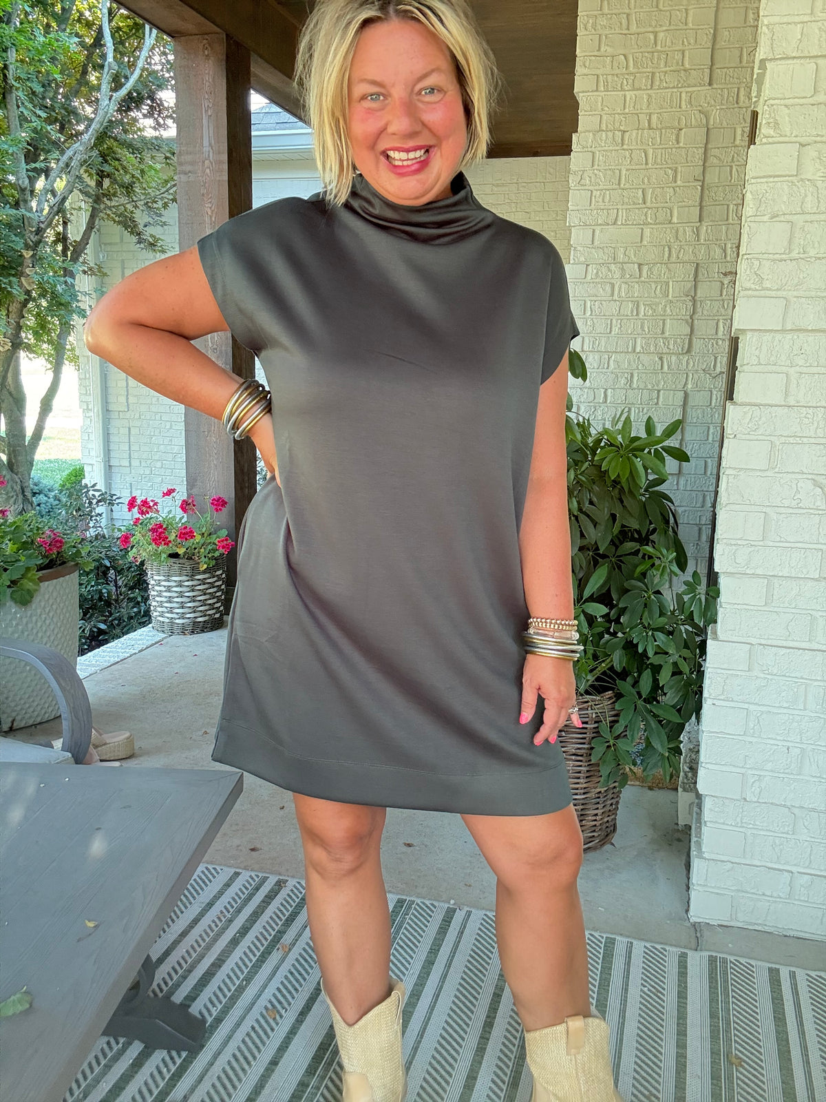 Ava Mock Neck Dress - Green