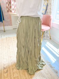 Elegant Crinkled Maxi Skirt - Sage Green
