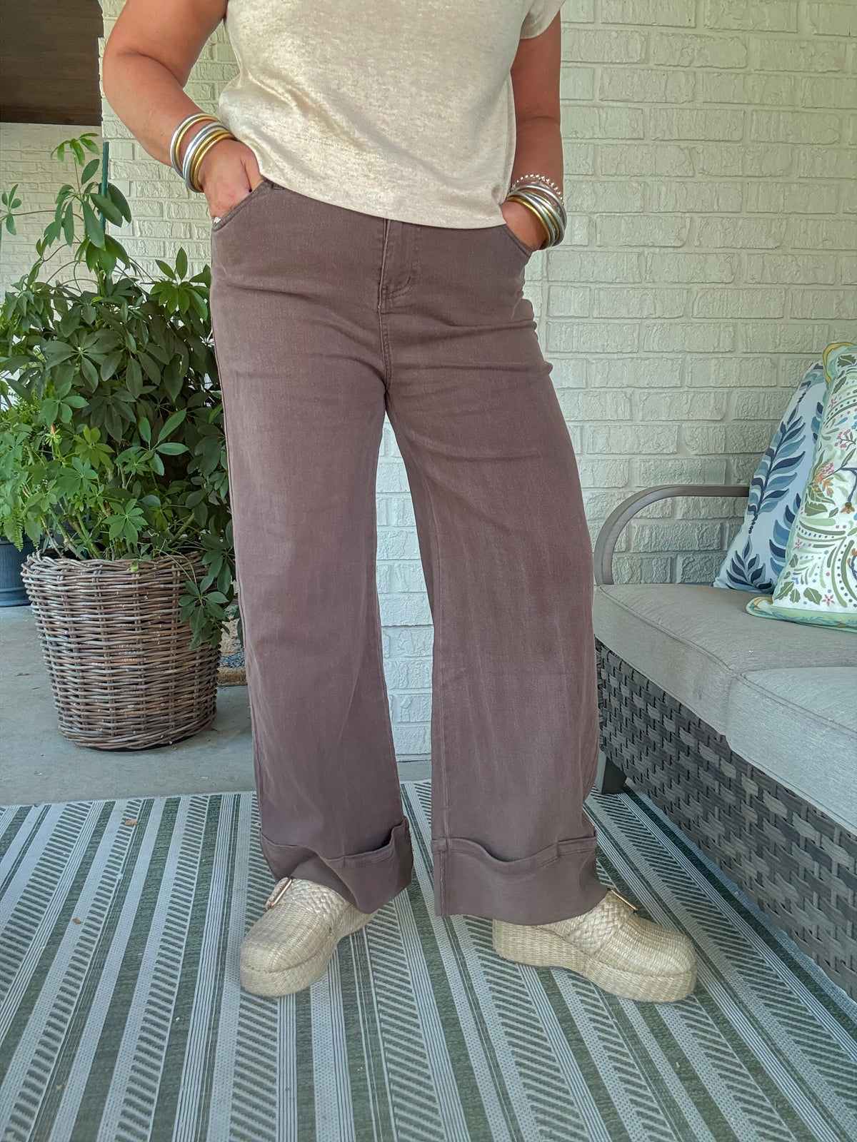 Anna Cuffed Pant - Brown