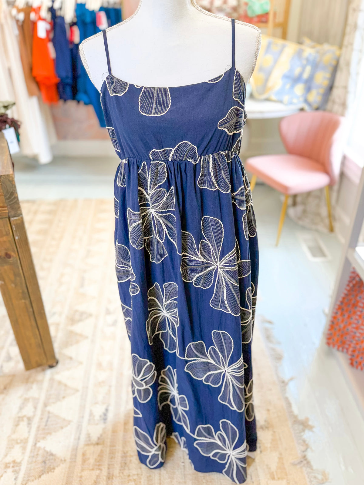 Embroidered Sleeveless Floral Maxi Dress - Navy