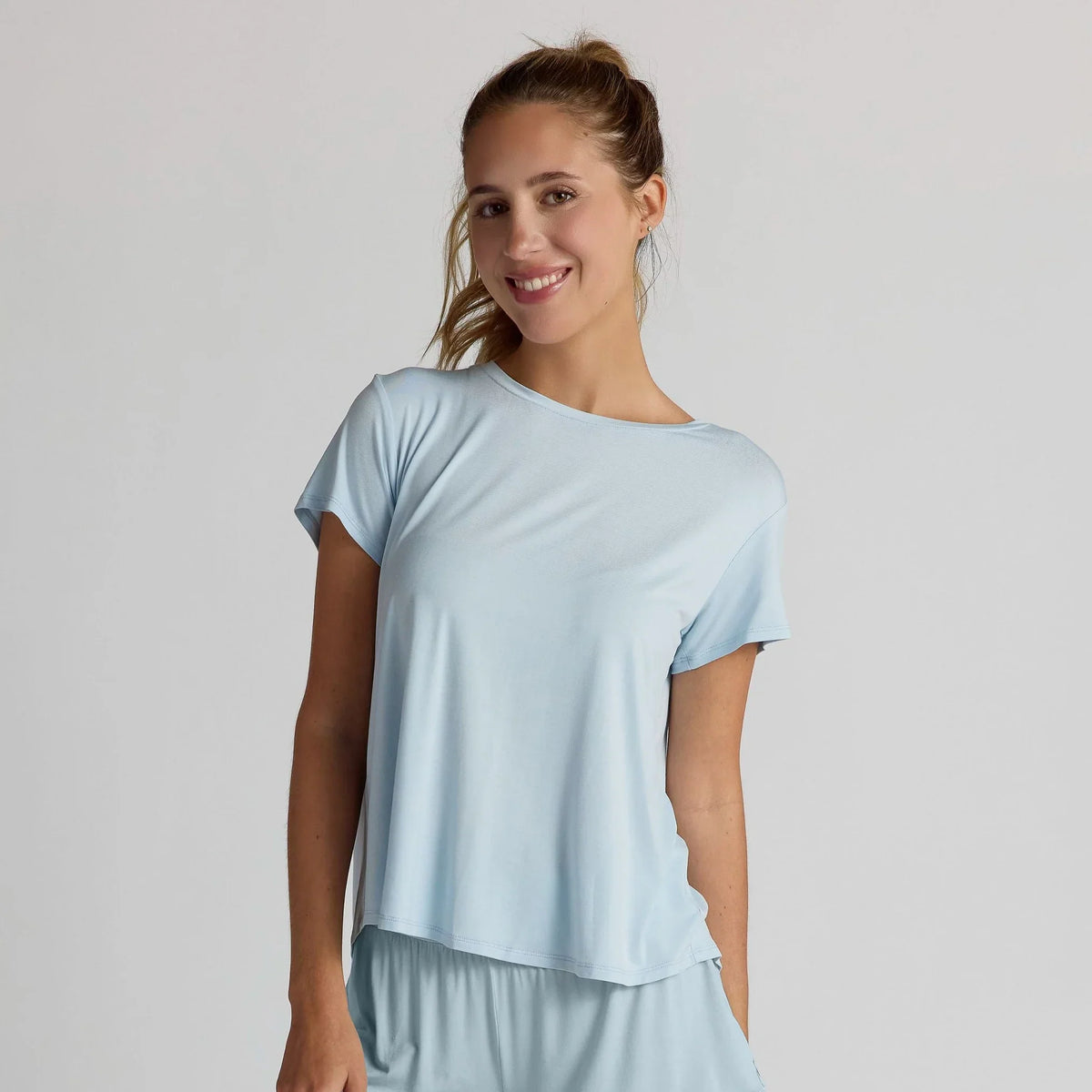 Sweep Tee - Sky