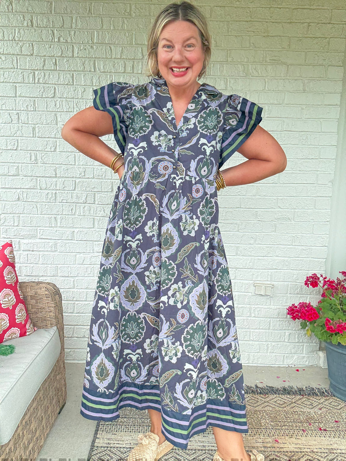 Golden Season Dress w/ Ruffle Sleeve - Navy