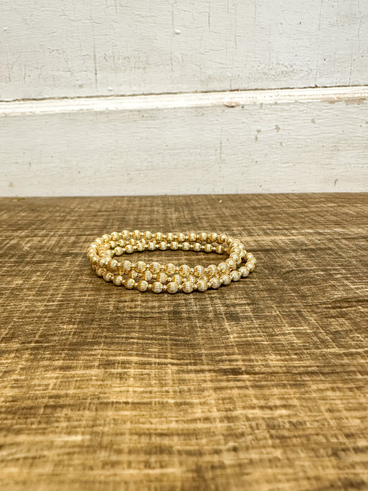 Dignity Grateful Pattern 5mm Bead Bracelet - Gold