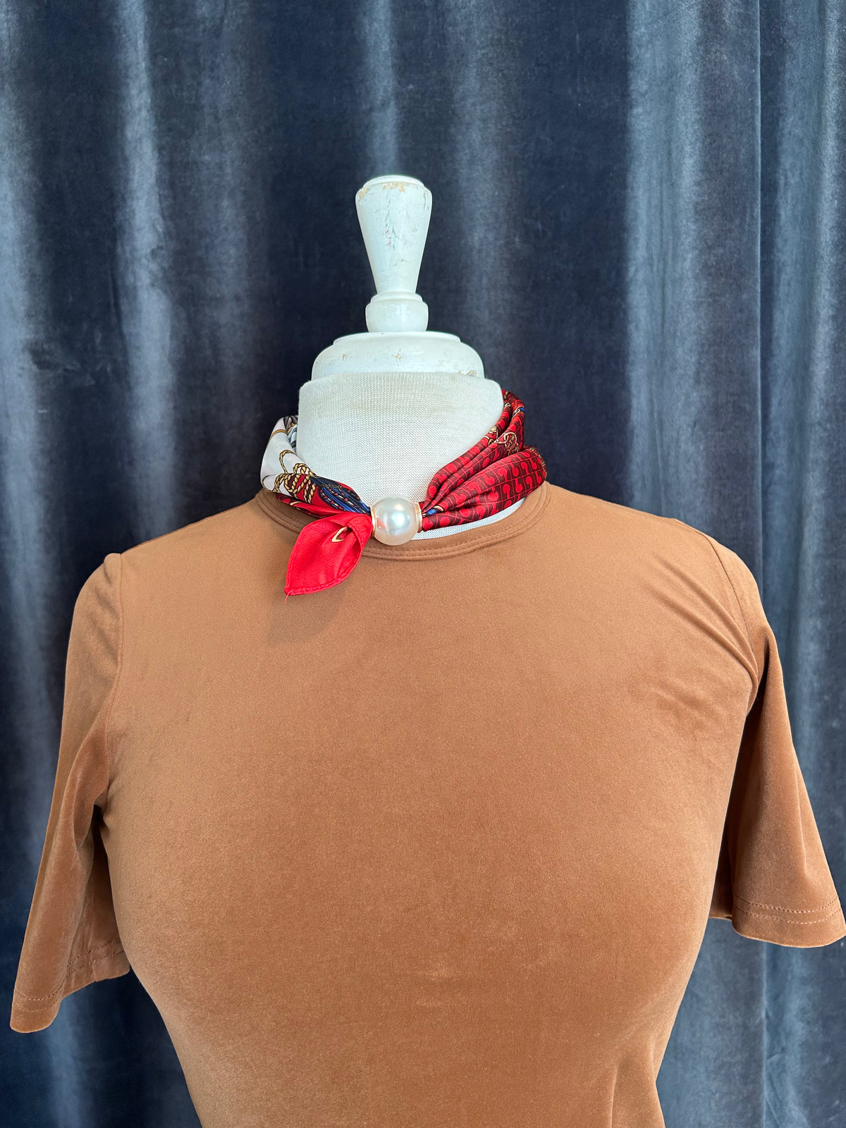 Scarf Magnetic Necklace