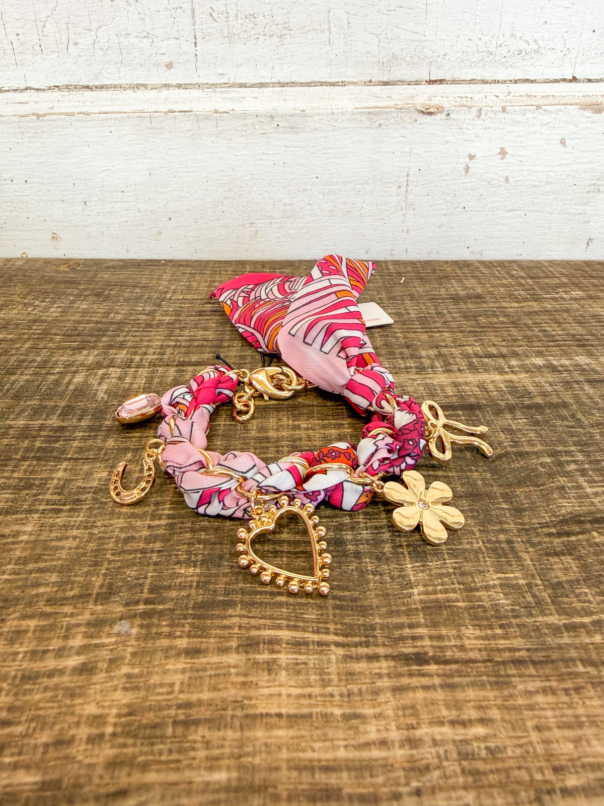 Cassie Scarf Charm Bracelet in Fuchsia/Orange/Whit