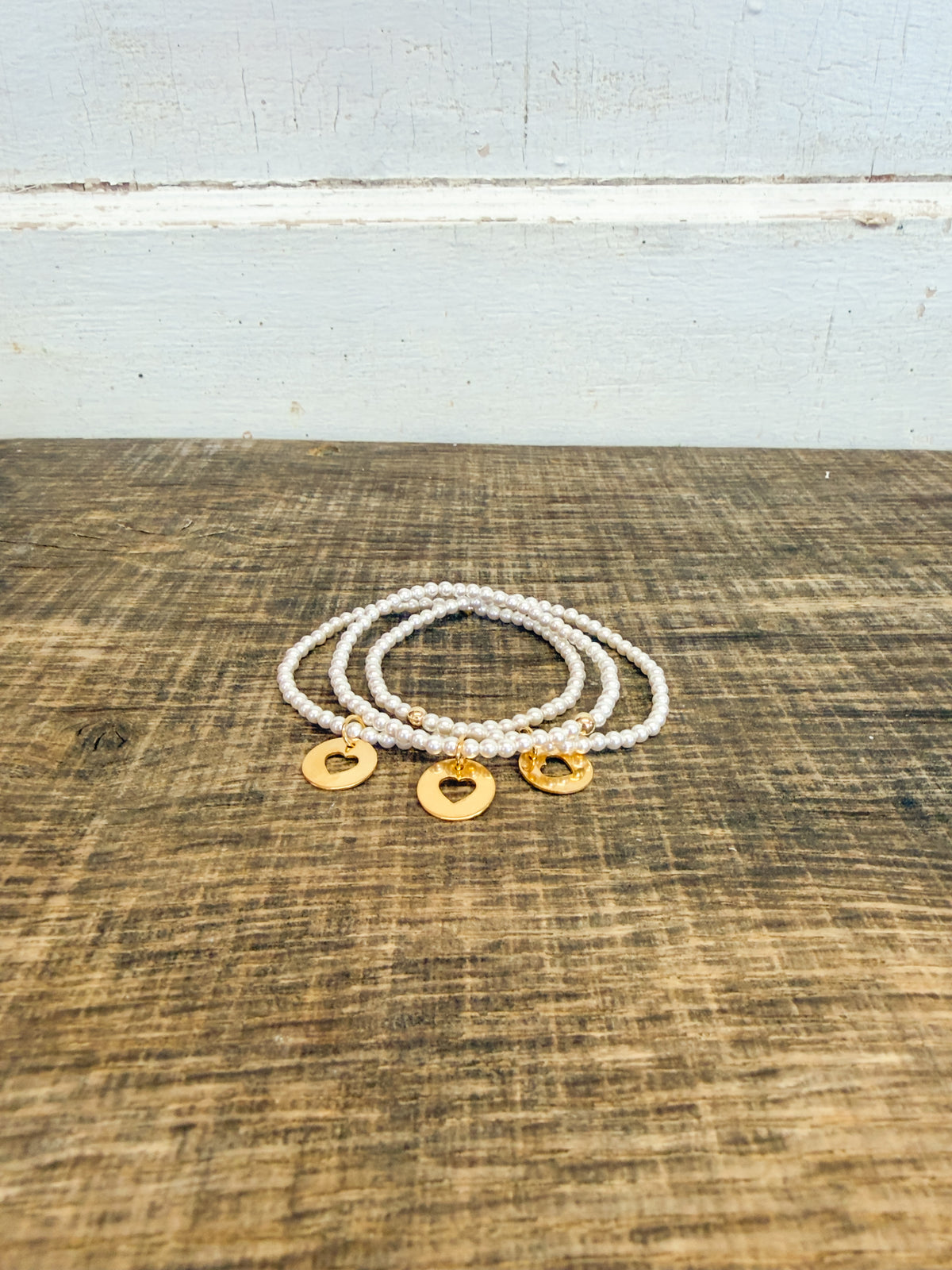 Classic Pearl 3mm Bracelet - Love Gold Disc