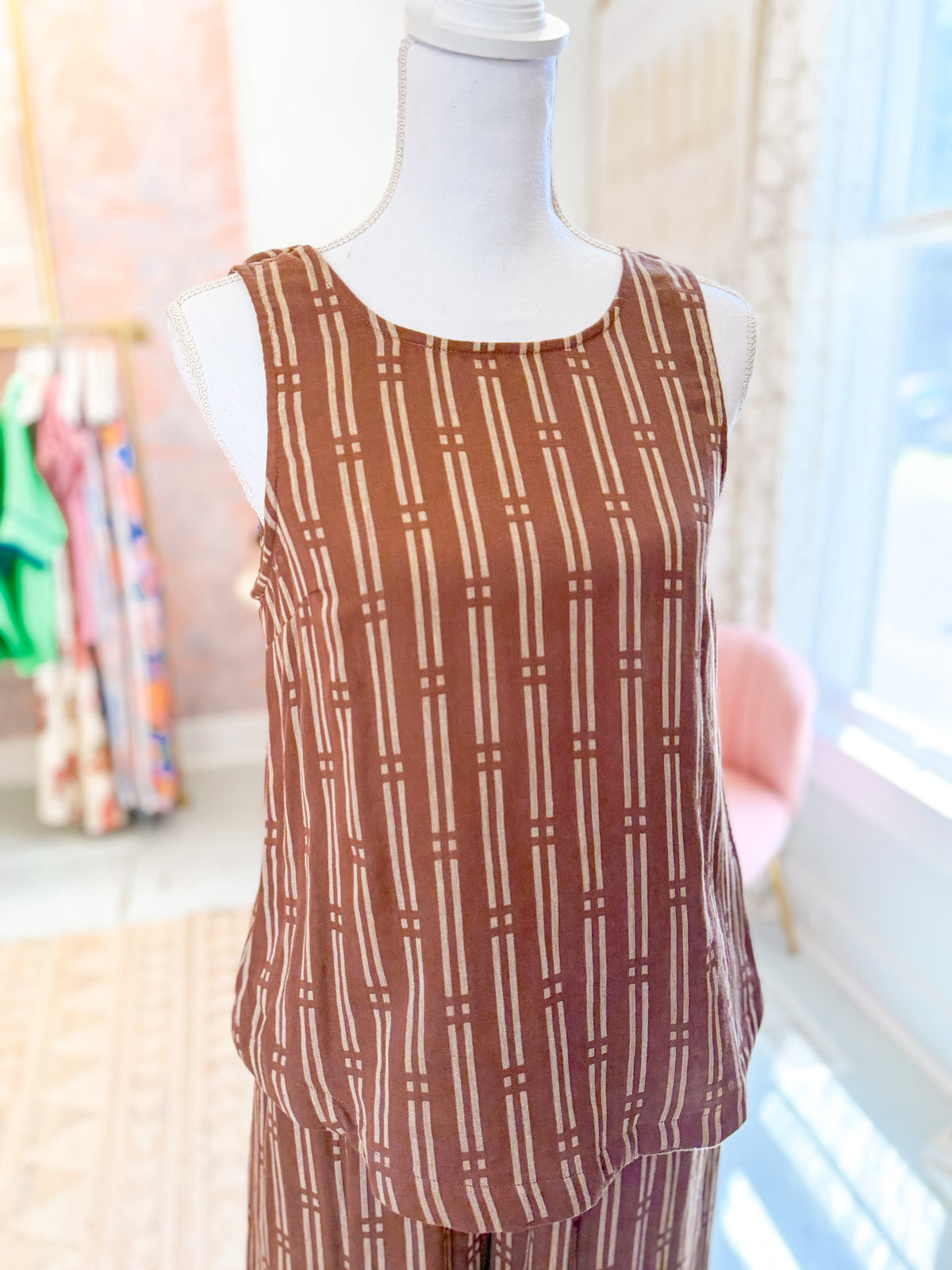 Printed Tank with Back Details - Brown