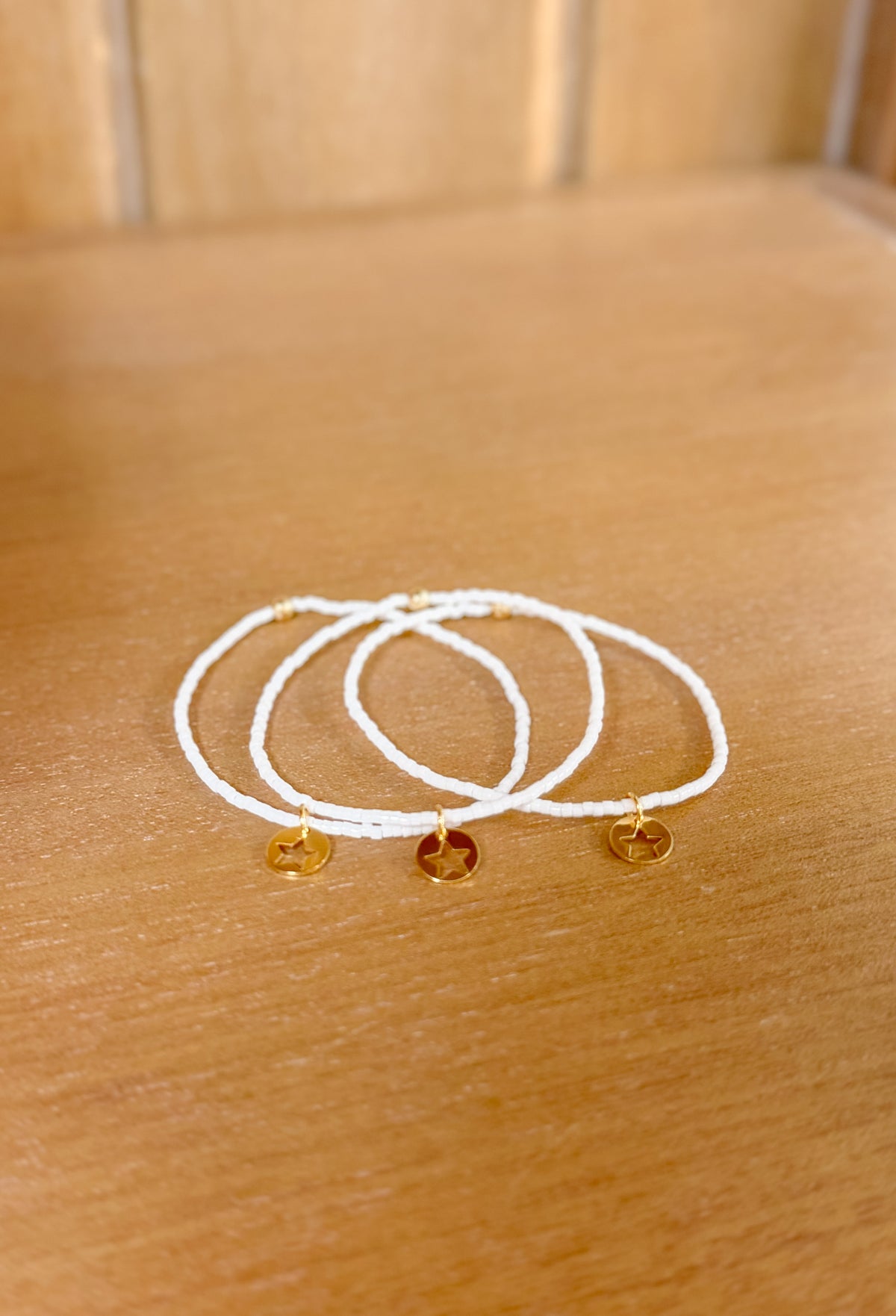 Hope Classic Bracelet - White -  Star Small Gold Disc