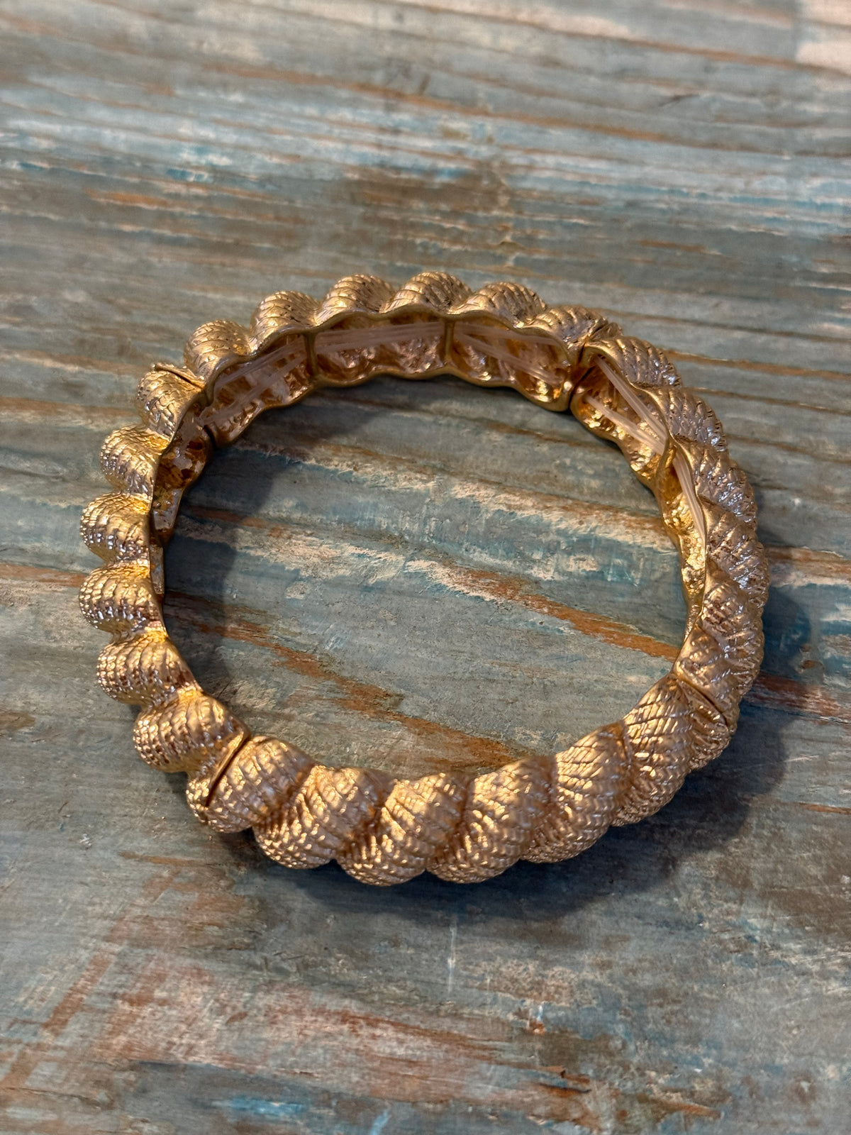 Chunky Gold Ribbed Link Bangle Bracelet