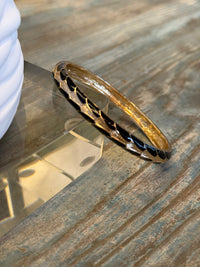 Slim Enamel Lattice Bangle