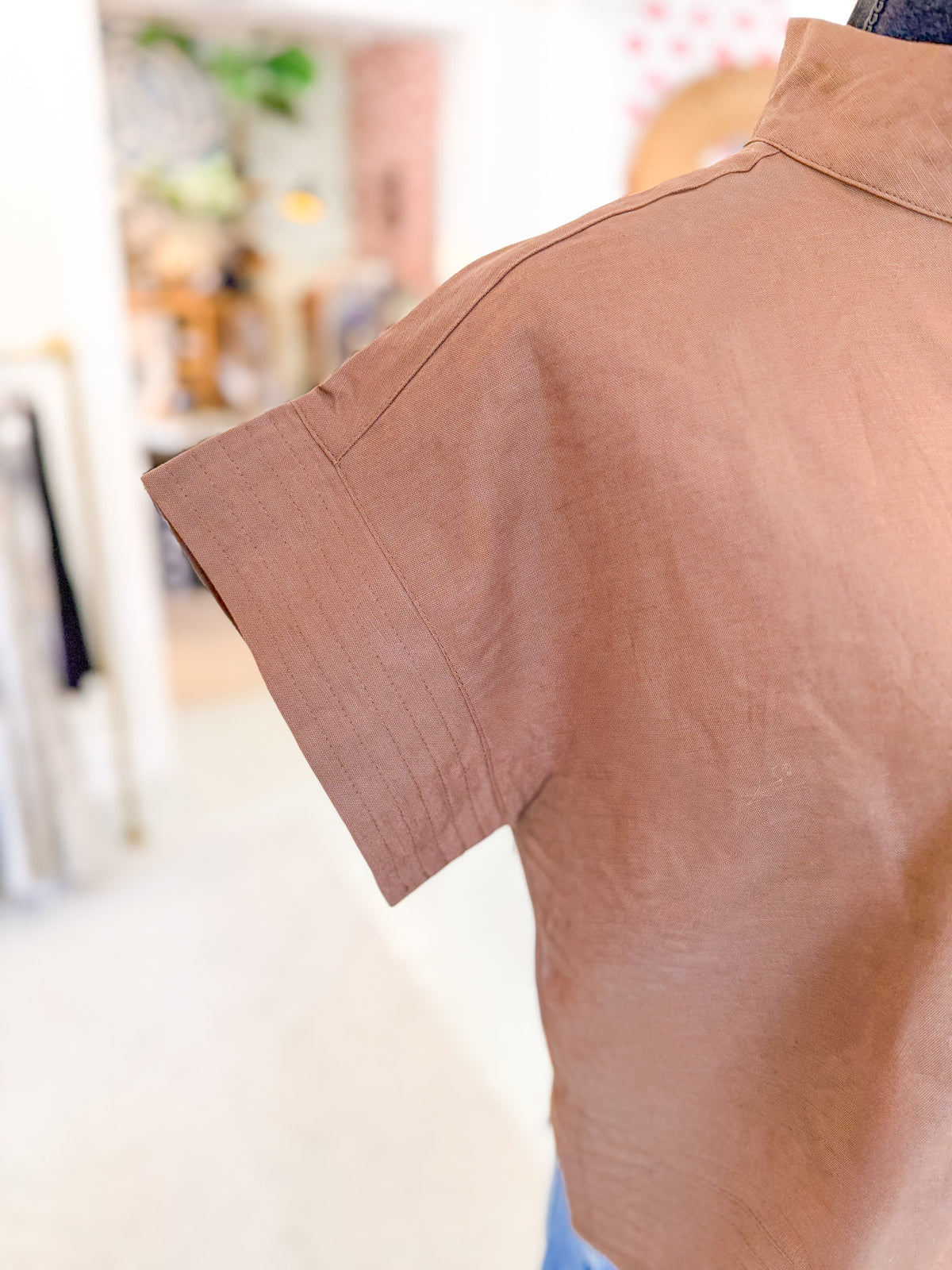 Cotton Linen Mock Neck Top - Brown