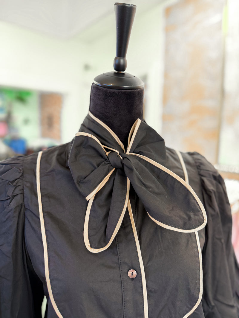 Contrast Trim Tie Neck Blouse - Black