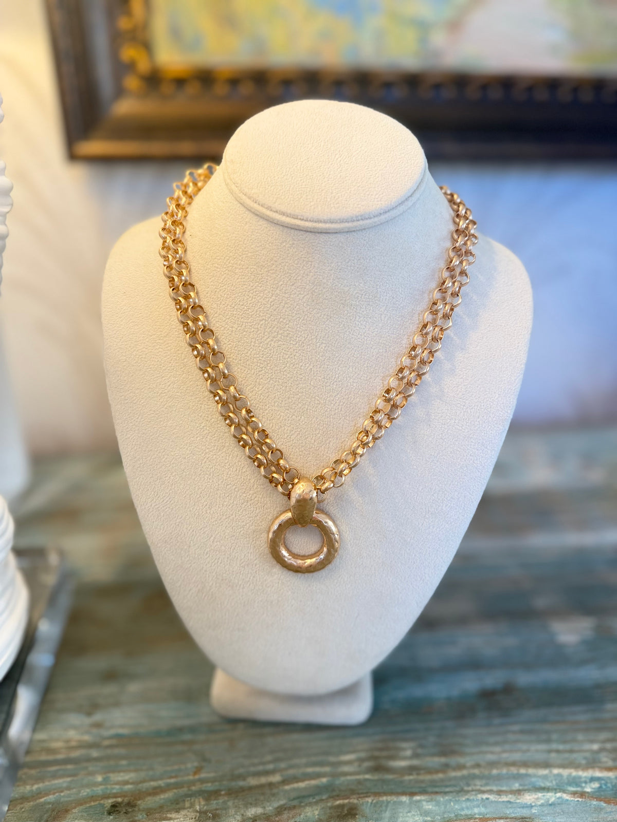 Gold Circle Pendant Necklace