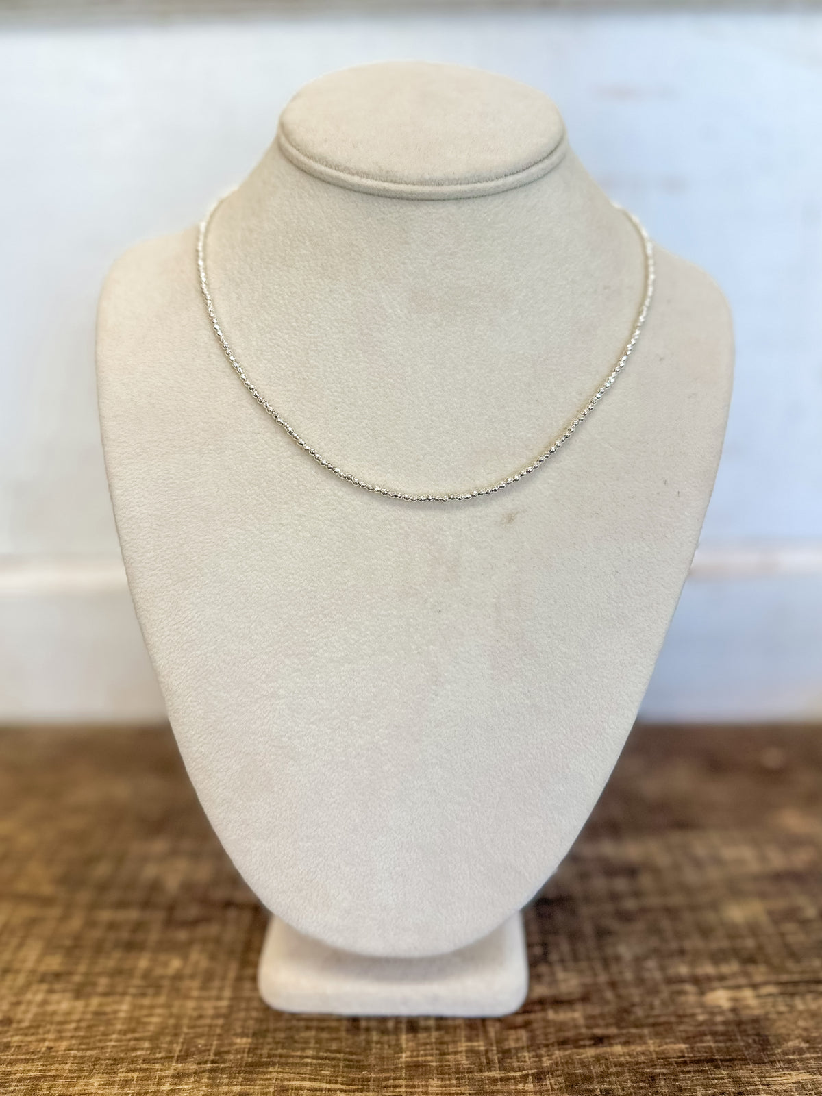 17" Choker Bright Silver Faceted Hematite 2mm Bead