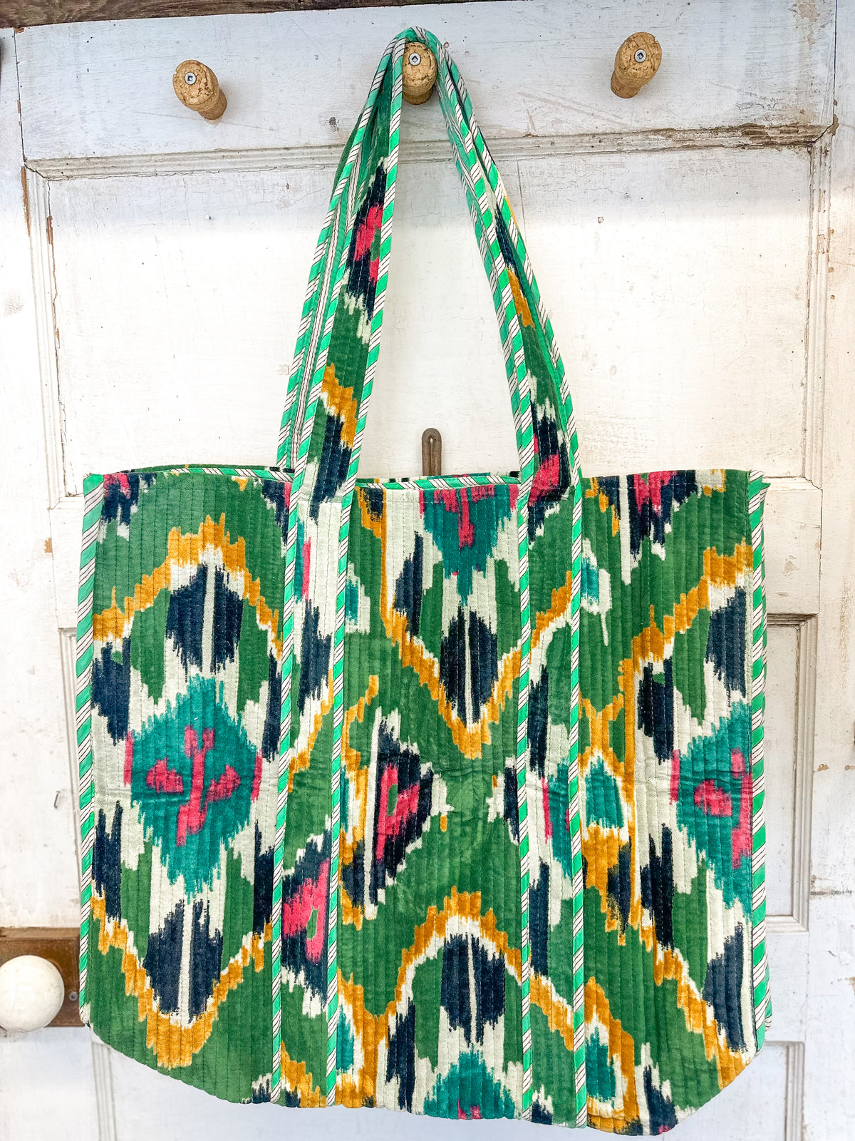 Velvet Wanderer Tote - Green