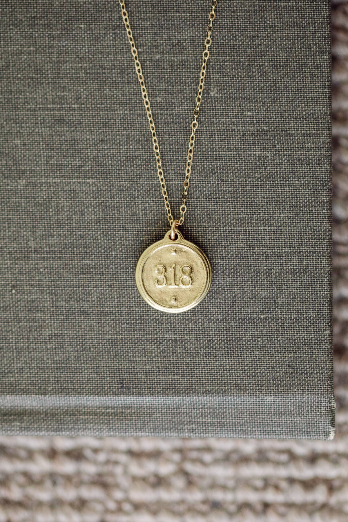 Ephesians 3:18 Petite Pendant Necklace - 22"