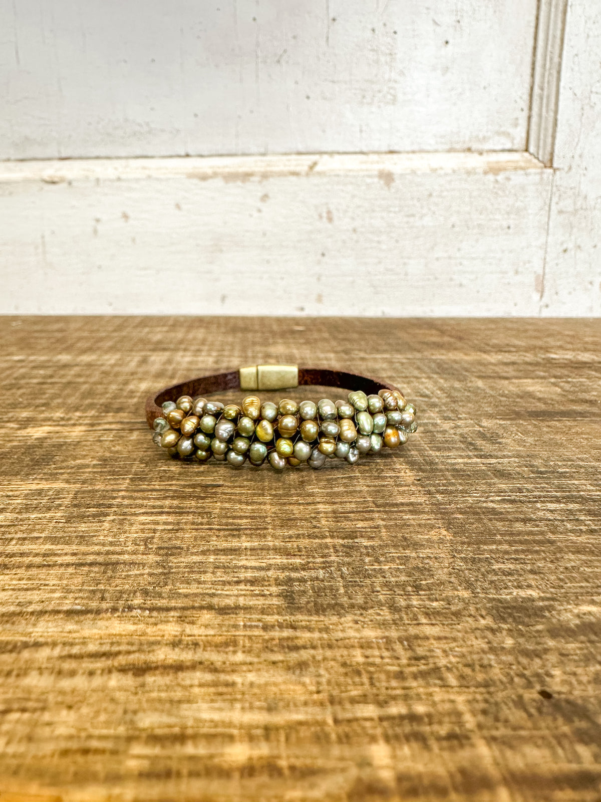 Moss Pearl Leather Bracelet