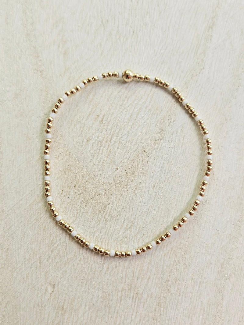 Hope Sincerity Pattern 2mm Bead Bracelet - White